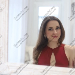 Tina pesti masszőz